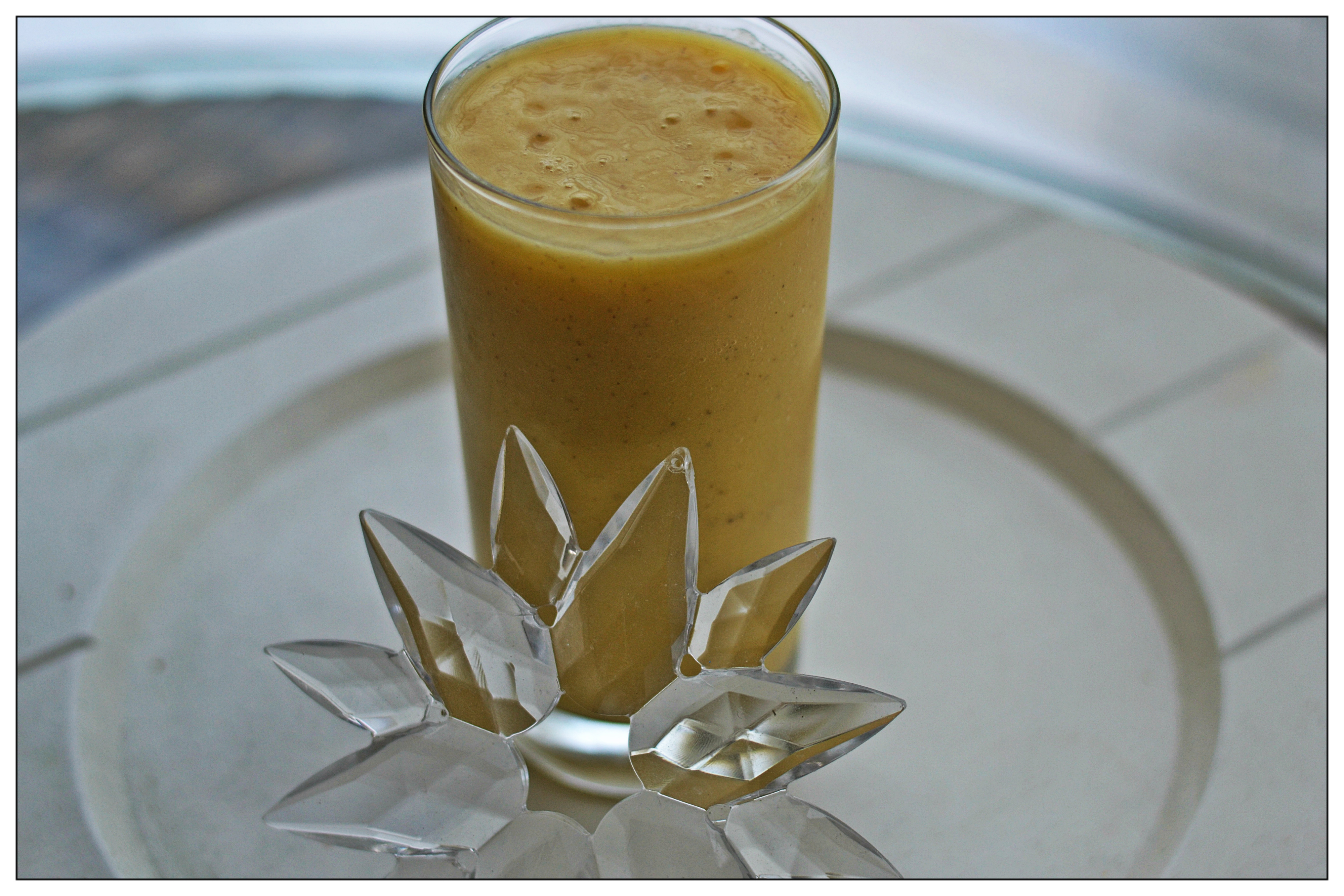 Chia Mango Banana Smoothie | KristenBentson.com