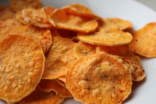 Baked Sweet Potato Crisps | Eat Clean